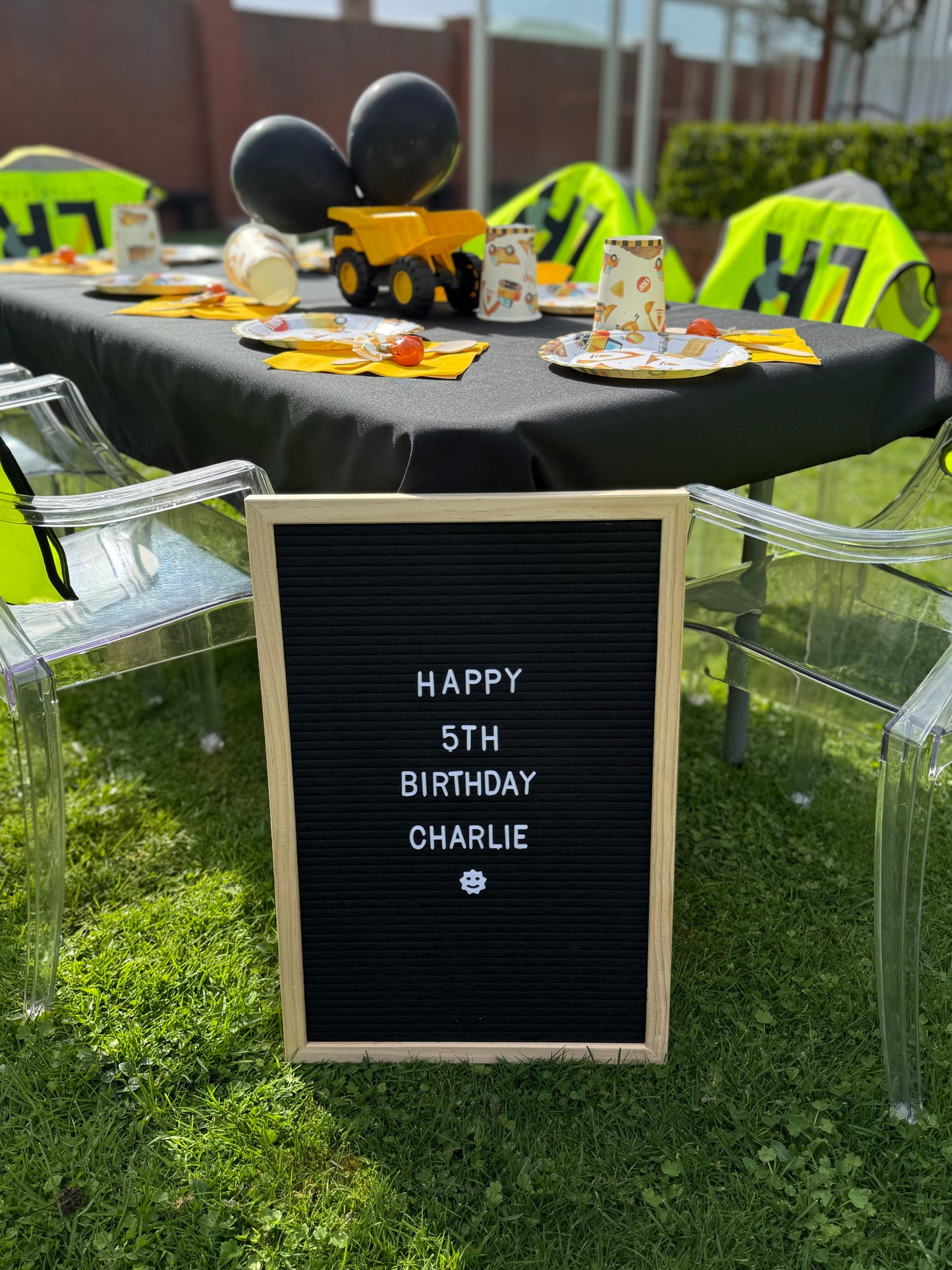 Construction Crew Party Table & Chair Hire